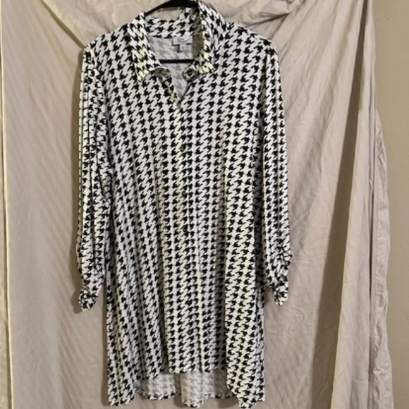 Kim Rogers Tops - KIM ROGERS Blouse Size L